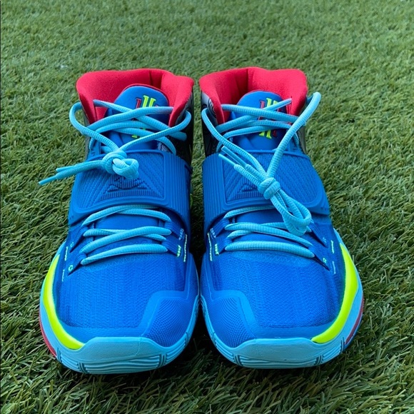 Nike Kyrie 6 Preheat “NEW YORK” - Picture 3 of 5